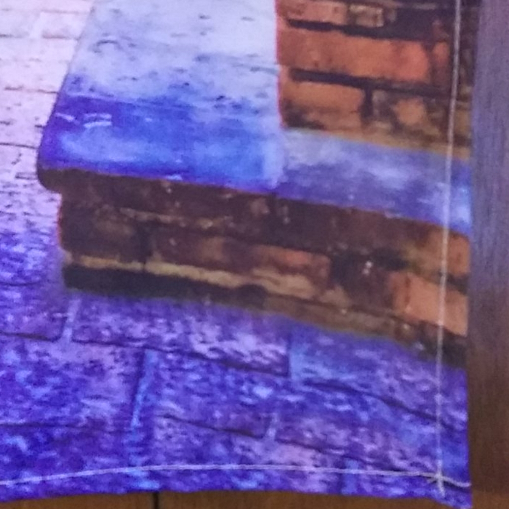 Wall Hanging Tapestry Cobblestone Street Scene - Picture 3 of 5